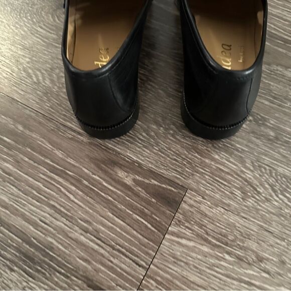 L’idea by Lori Black Leather Black Chain Loafers - Picture 7 of 9